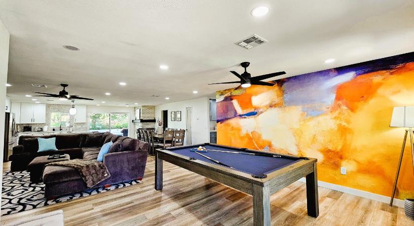Chaparral Dog Park & Lake, Heated Pool, Pets Allowed