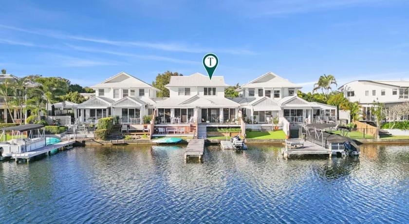 Noosa Waters Retreat