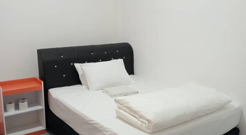 H Budget Hotel