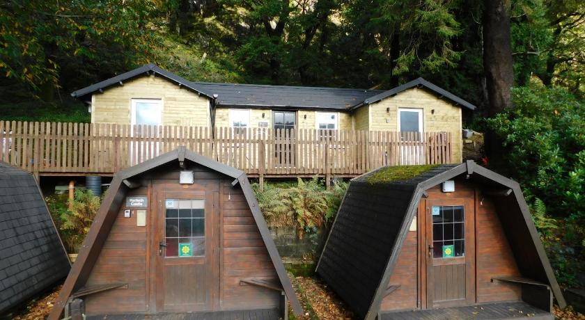 Bryn Dinas Camping Pods at the foot of Mt Snowdon