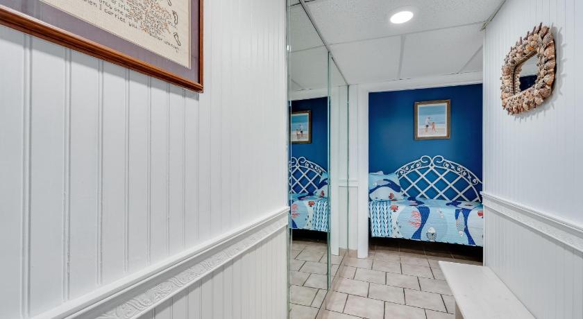 5th Floor Oceanview Getaway - Moondrifter - Free Activity Tickets Included!