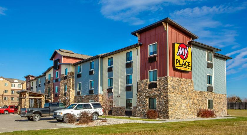 My Place Hotel Grand Forks