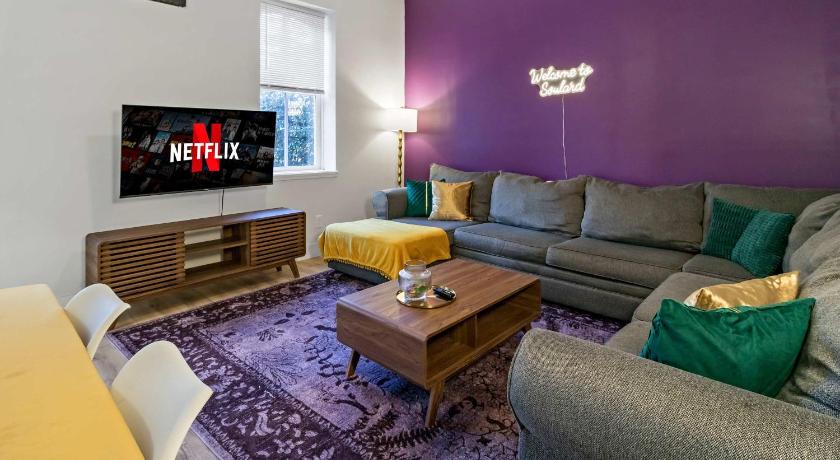 Spacious 8BR-4BA Group HQ Patio&Games Soulard