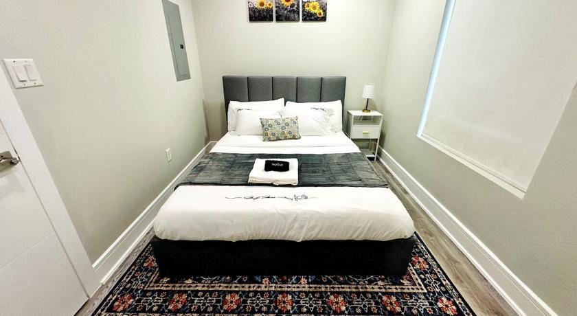 BRAND NEW COZY 1B1B Near Downtown Free Parking