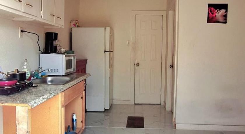 Charming Cozy studio 1
