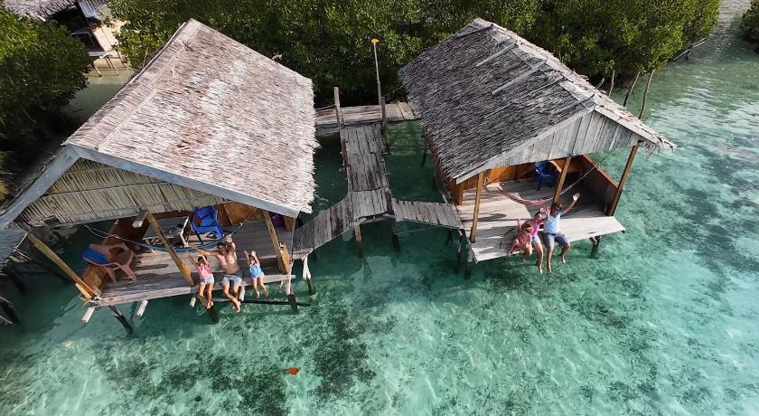 Manta Homestay - Raja Ampat
