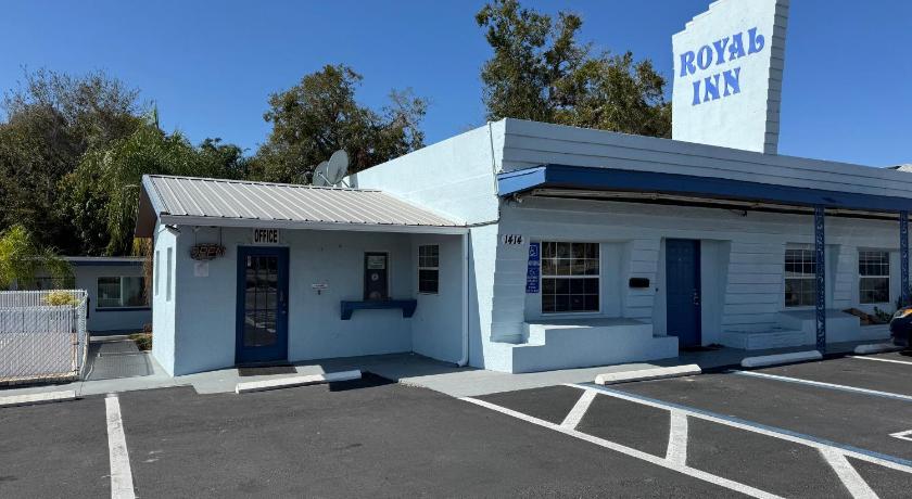 Royal Inn