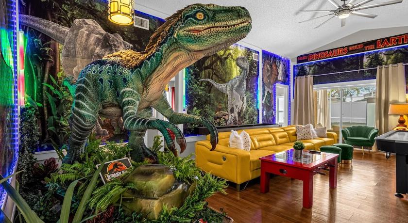 1st Animatronic Dinosaur Villa