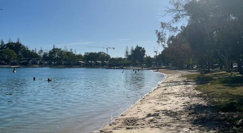 Tallebudgera Creek Escape