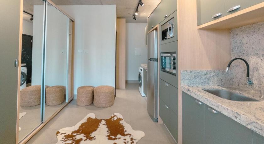 Seu Refúgio Sofisticado no Centro de Maringá