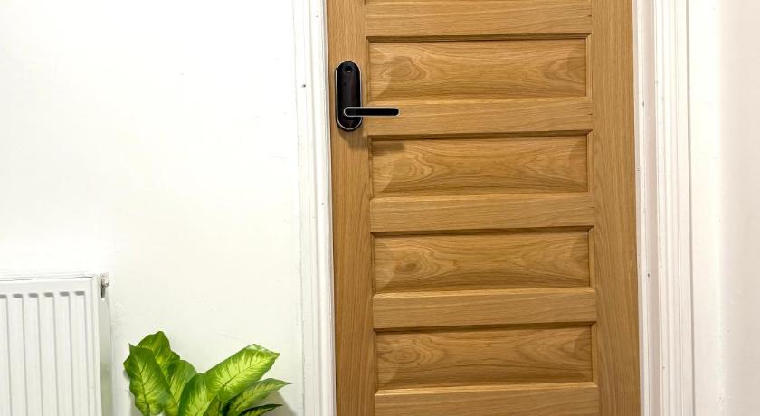 Deluxe rooms in beautiful Bournville Village