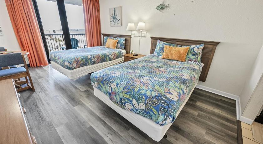 Ocean Annie's Oceanview Studio,Scenic Views,Pools!