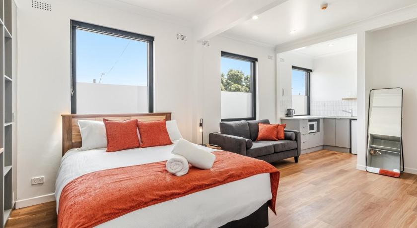 Canterbury Street Apartments