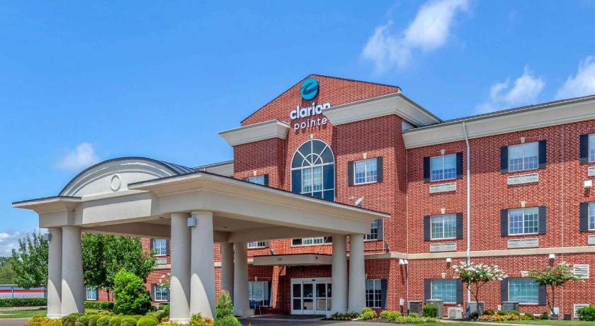 Clarion Pointe Sulphur Springs