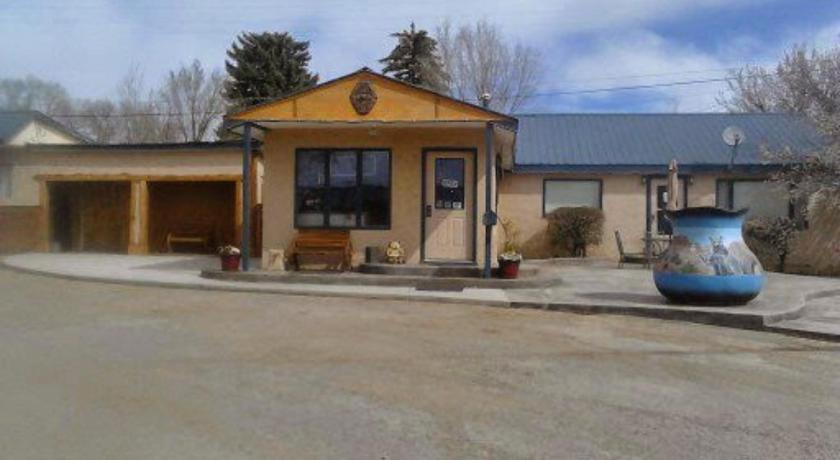 Sleeping Ute Mountain Motel
