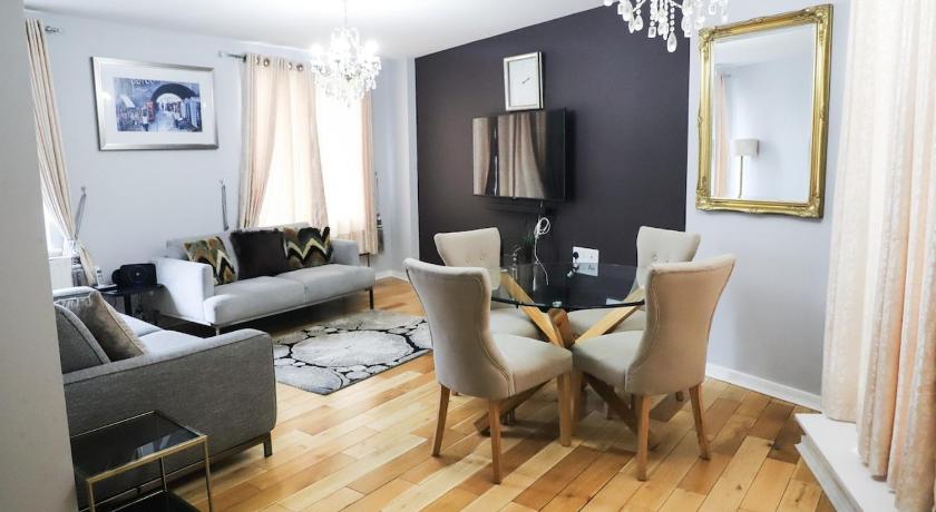 Great location, direct links to London Bridge!