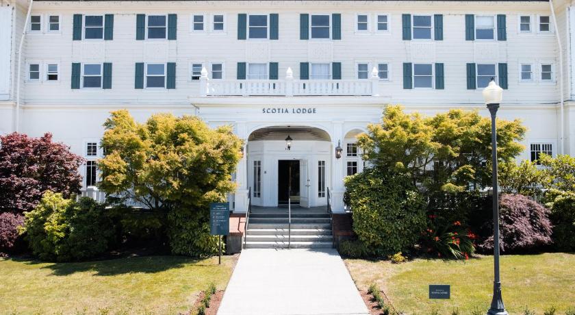 SCOTIA INN
