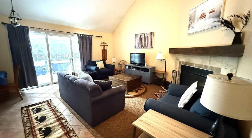 2 BR Condo Mountain Views At Jiminy Peak- Sleeps 7