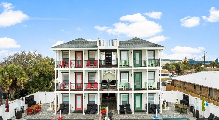 Double Dare 2 Pools Golf Grill Bar Games Nr Beach