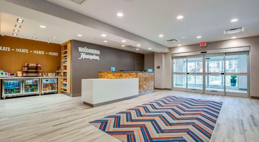 Hampton Inn & Suites by Hilton Louisville East Oxmoor