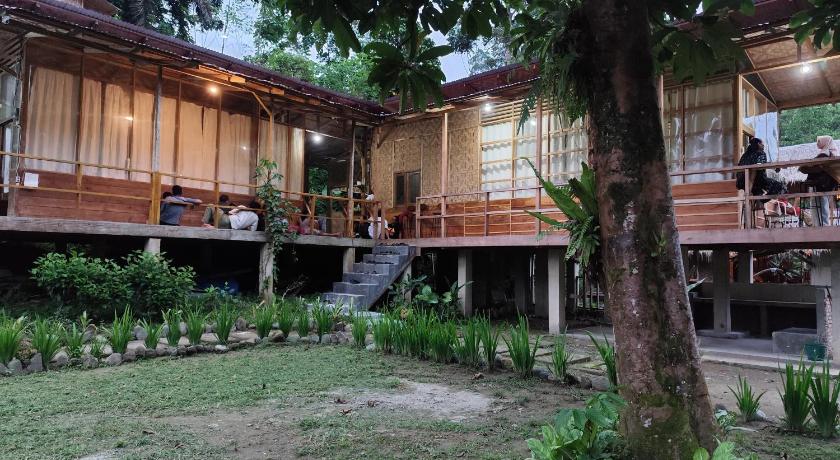 Bua Guesthouse Tangkahan