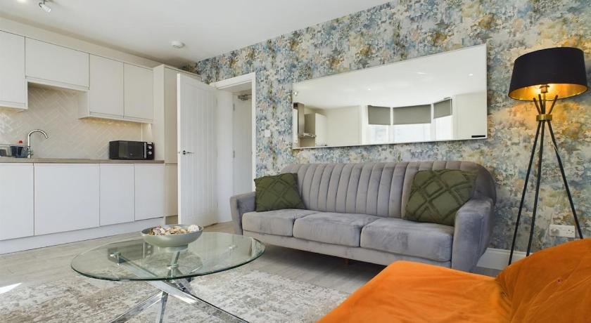 5 Beds - Contractors - Kemptown - Sleeps 7