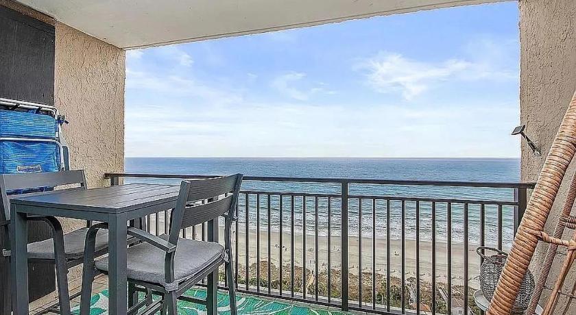 Coastal Comfort Your Perfect Beachfront Getaway