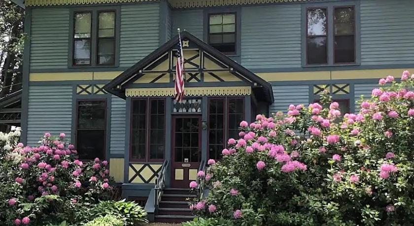 Amherst Inn