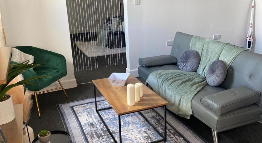 Gorgeous 1 Bedroom Apartment Near Heathrow
