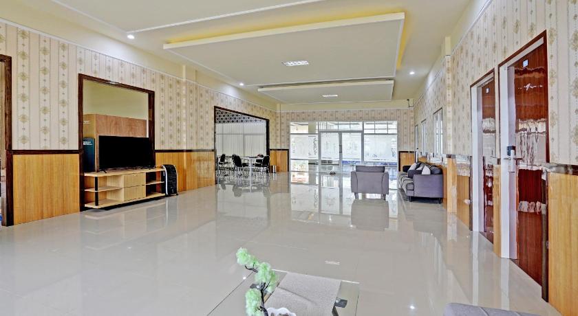 OYO 91997 Edhotel Smk Models Syariah