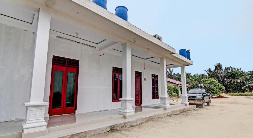 Hotel O Wisma Cendana Syariah Near PASAR FLAMBOYAN