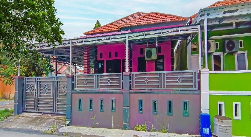 Hotel O Adam Kost SyariahNearWisata Jembatan Barito