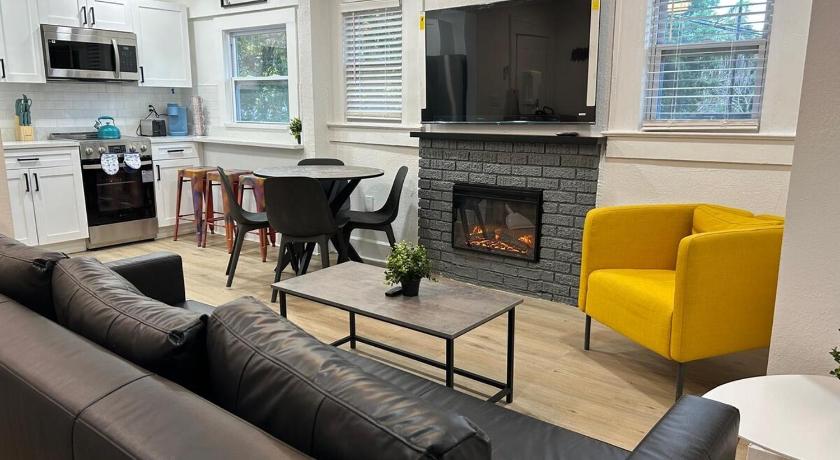 Downtown Zen 2-Bedrooms Private Bungalow