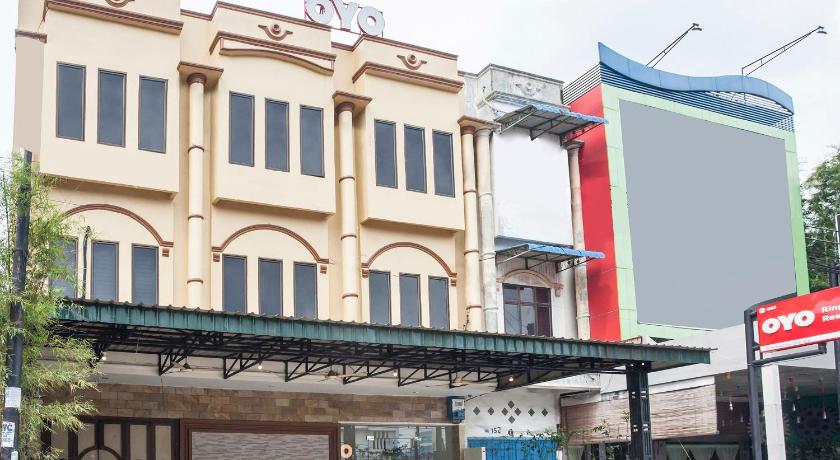 Capital O 1585 Ring Road Residence