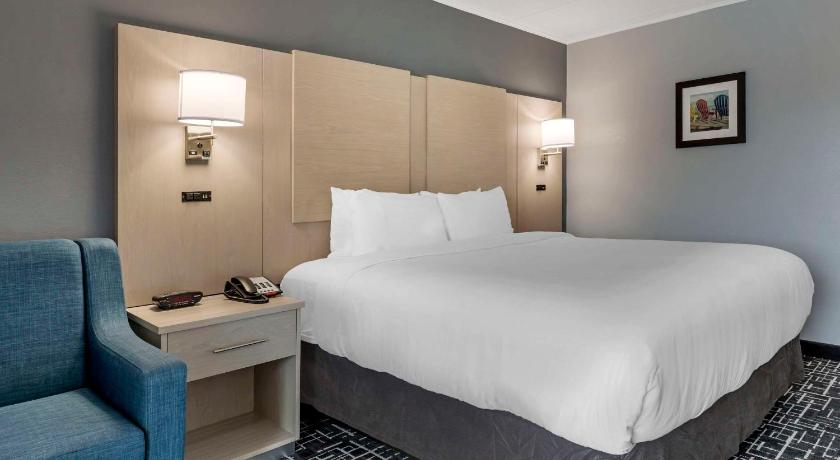 Comfort Inn Hyannis - Cape Cod