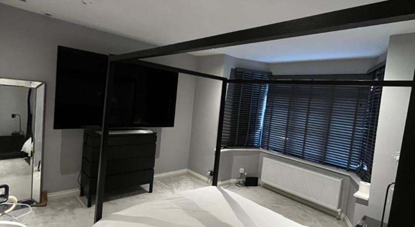 affordable rooms in modern home