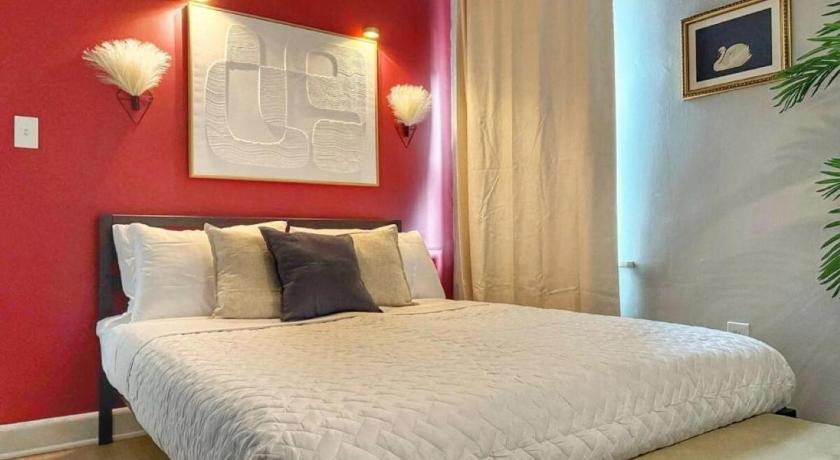 Stylish & Cozy #4 8 mins to DCA & Washington DC