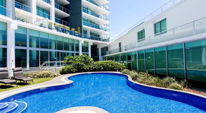 Coastal Bliss 2 Bedroom Apartment