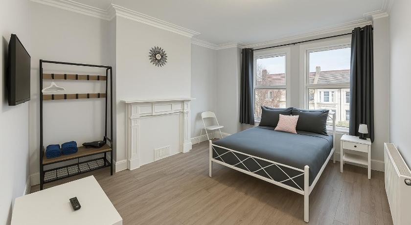 78 Flat B Home to Central London