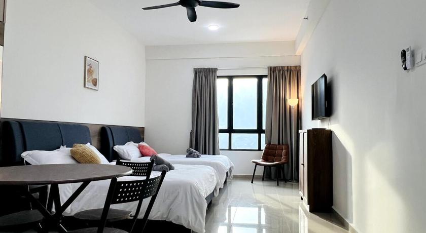 Studio 2bed4pax KekLokSi View