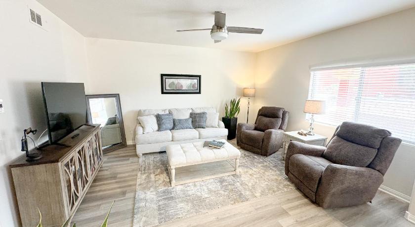 Newly Renovated Condo
