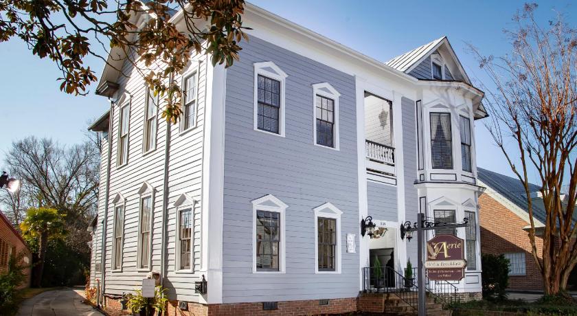 Aerie Bed & Breakfast
