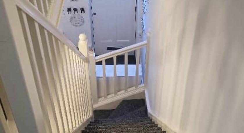 Beautiful Residential Within Easy Reach of Town
