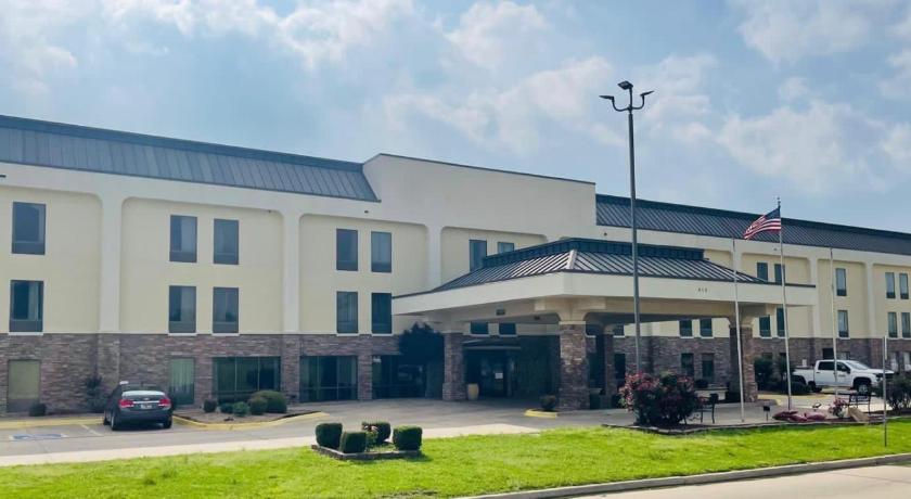 Ardmore Inn & Suites Ardmore
