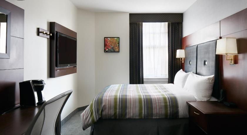 Club Quarters Hotel in Houston