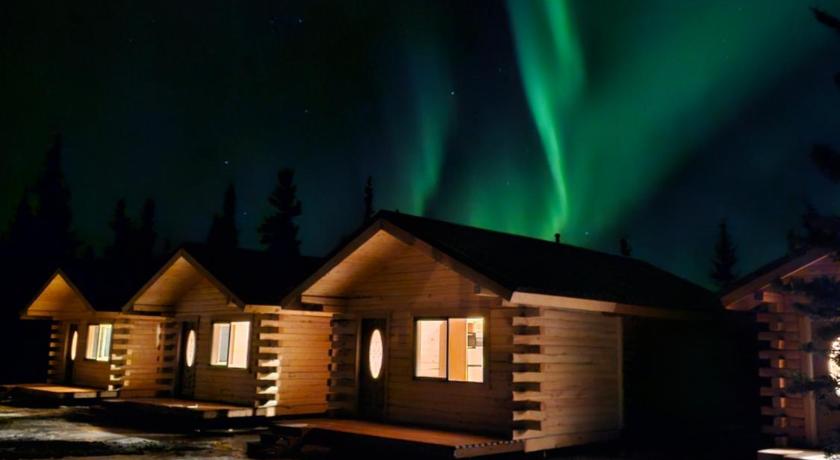 Moose-AKa's Cabins