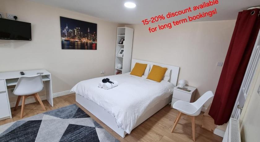 Lovely studio-flat with free parking, free WiFi.