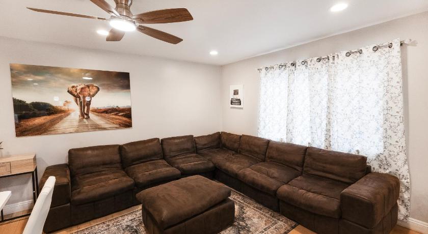 Exotic home 2bed 1 bath by sdstay