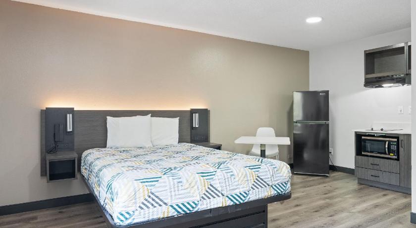 HomeStay Lodge - Pensacola - Davis