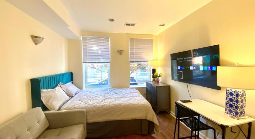 Cozy Home in the Heart of South Philly